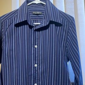 D&G shirt in size M. In good condition